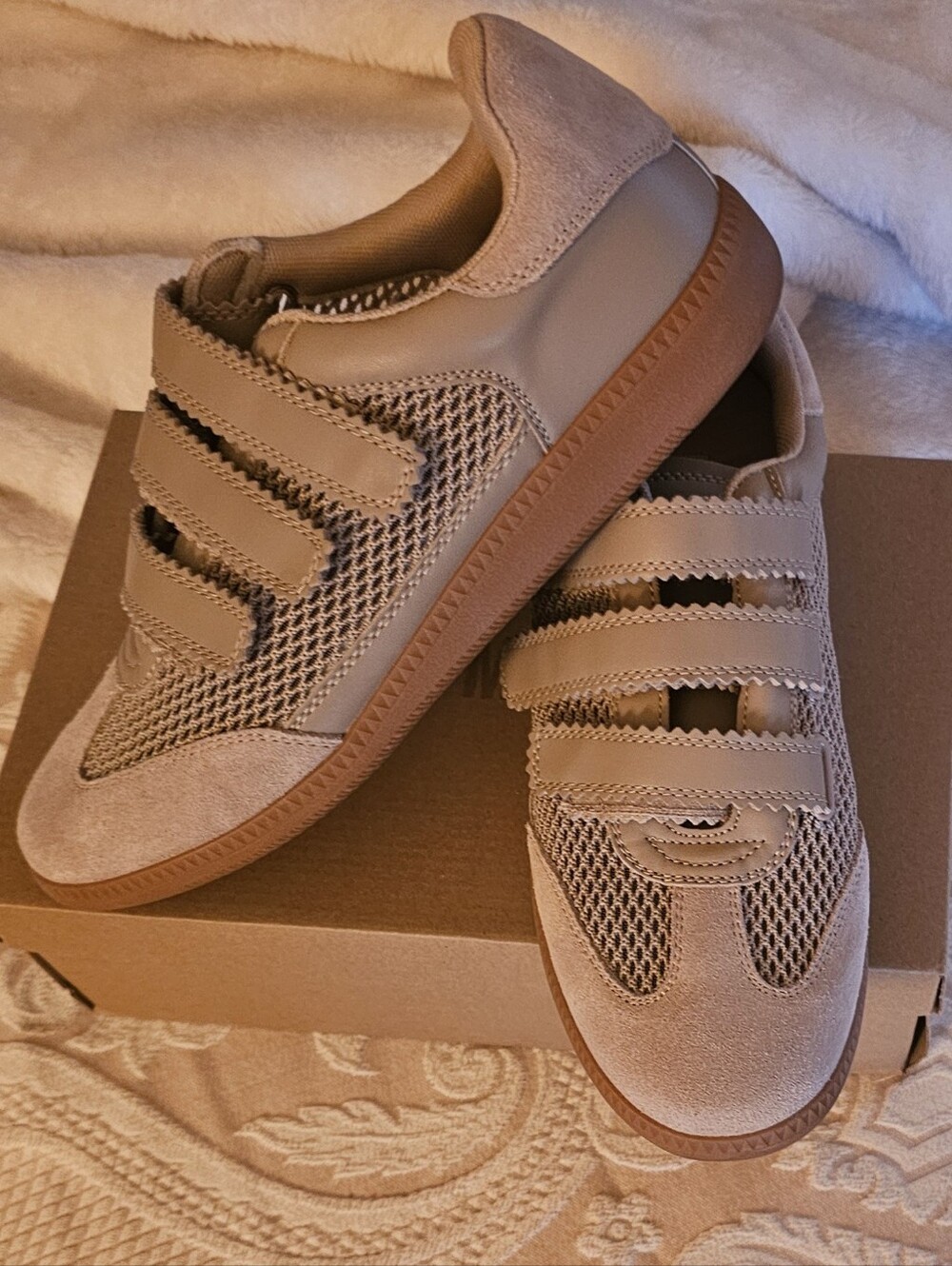 Steve Madden Momentum Sneakers Taupe 10 Medium